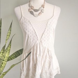 Gorgeous Dainty Eyelet Tank